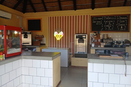 The Drunken Clam Ponta Malongane April 2025 (4)