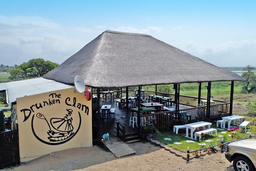 the-drunken-clam-ponta-malongane (8)